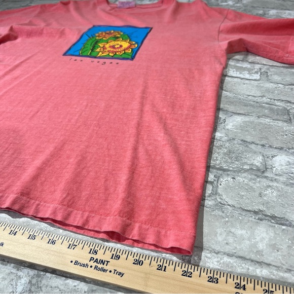 Vintage Single Stitch Made in USA Las Vegas Souvenir Short Sleeve Crewneck Tee - Picture 12 of 12